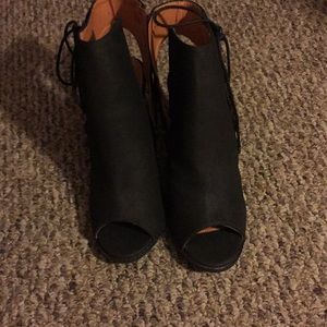 Black peep toe heels